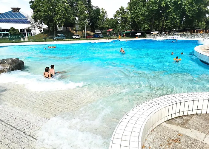 شقة Cosy Retreat Catez